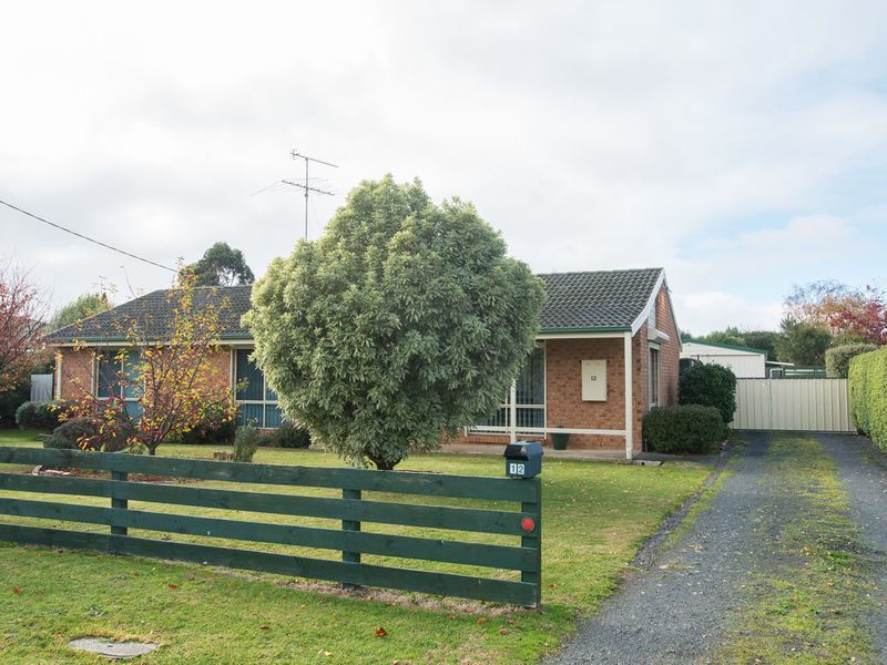 12 Jopling Street, Ballan, VIC 3342