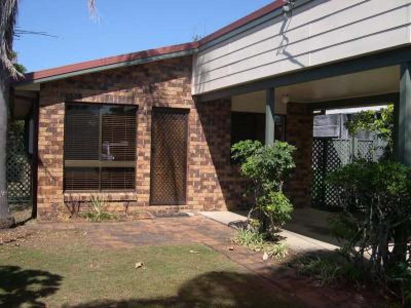 15 Campbell Street, Scarborough, Qld 4020 Property Details