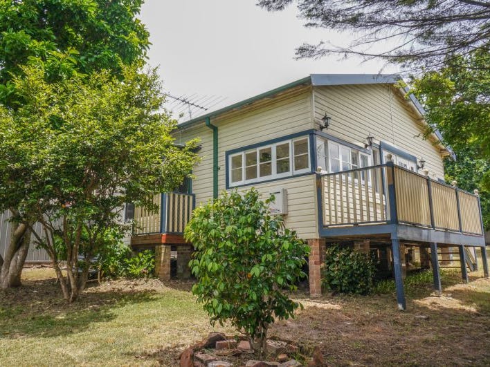 14 Oaklands Road, Hazelbrook, NSW 2779