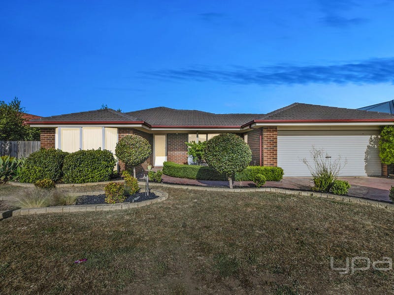 52 Darlingsford Boulevard, Melton, Vic 3337 Property Details
