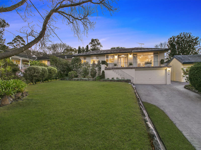 15 Dorset Drive, St Ives, NSW 2075