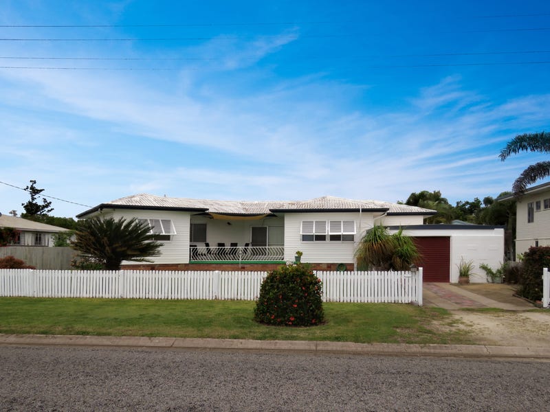 75 Queens Beach Esplanade, Bowen, Qld 4805 Property Details