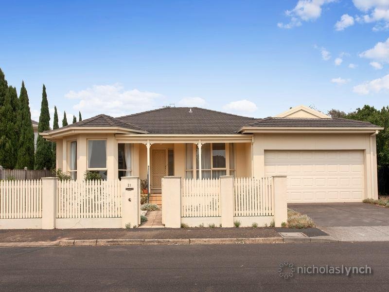 1/21 Queen Street, Mornington, Vic 3931 Property Details