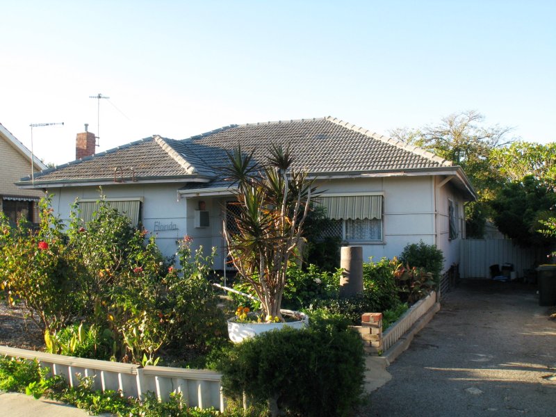 138 STREET, Carlisle, WA 6101 Property Details