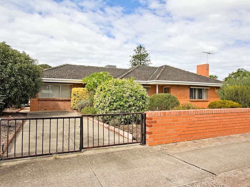 68 Adelaide Road, Gawler South, SA 5118