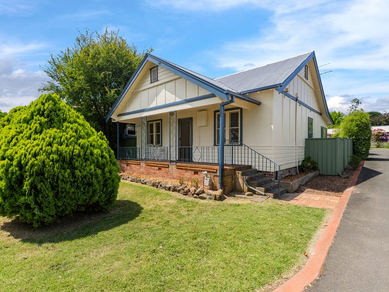 1/48 Demestre Street, Yass, NSW 2582 House for Sale