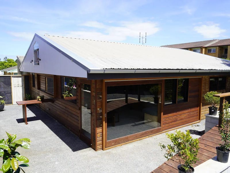 29 Orara Street "Back House", Urunga, NSW 2455 House for Rent