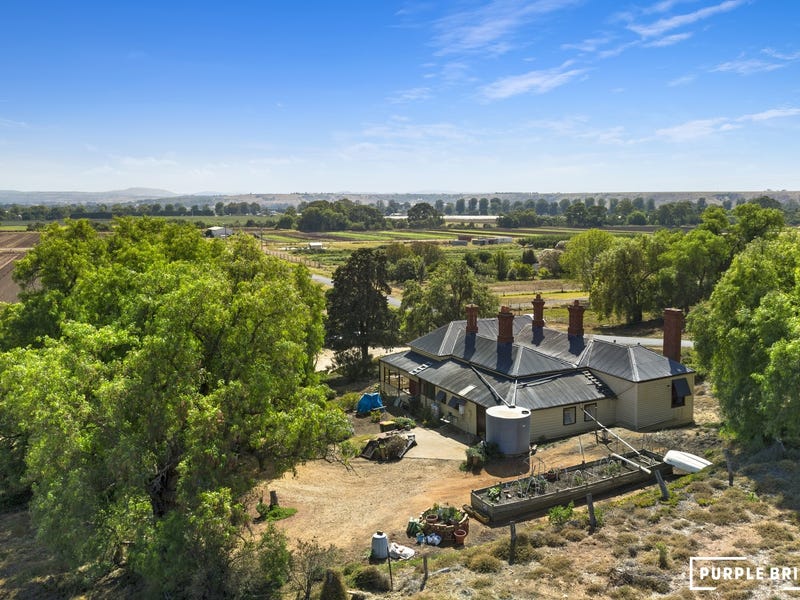 24 Vallence Road North, Maddingley, Vic 3340 House for Sale