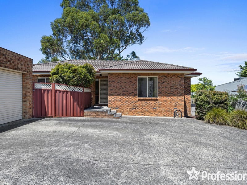 Real Estate & Property for Sale in Chirnside Park, VIC 3116