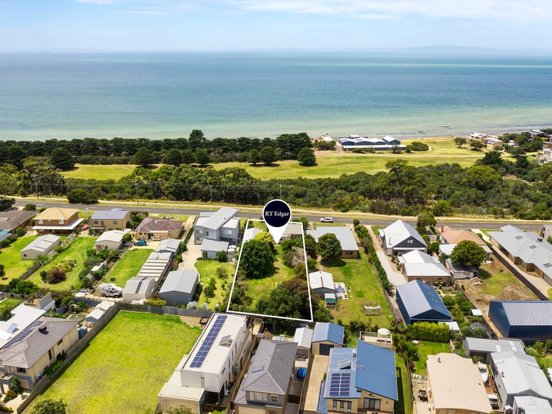 103 Bluff Road, St Leonards, VIC 3223