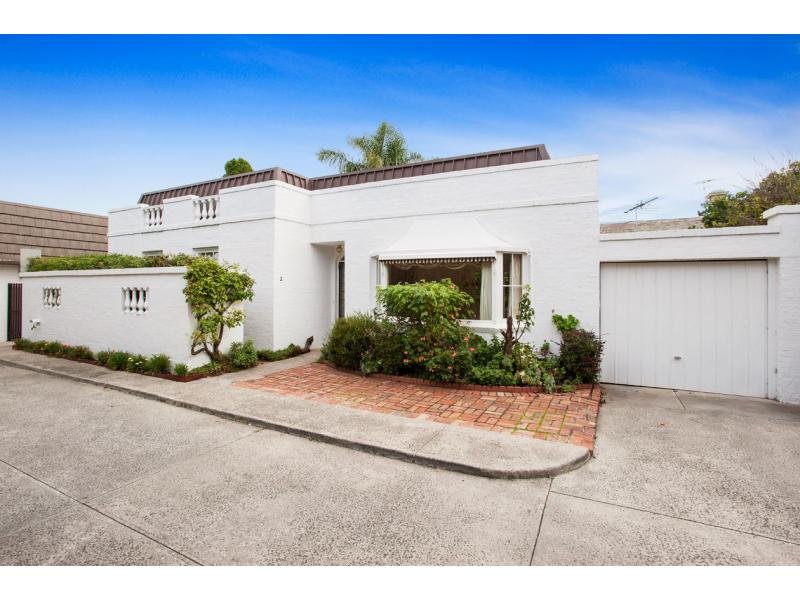 2/18 Normanby Street, Brighton, VIC 3186