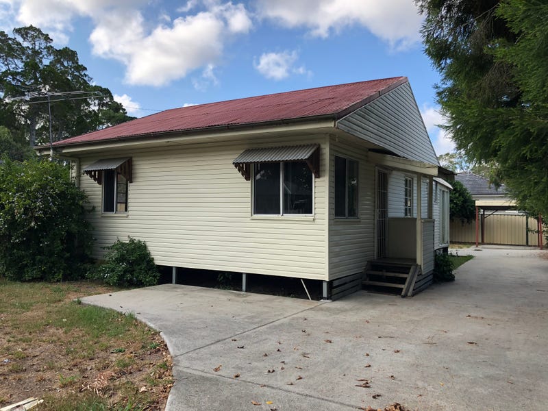 868 Beachmere Road, Beachmere, Qld 4510