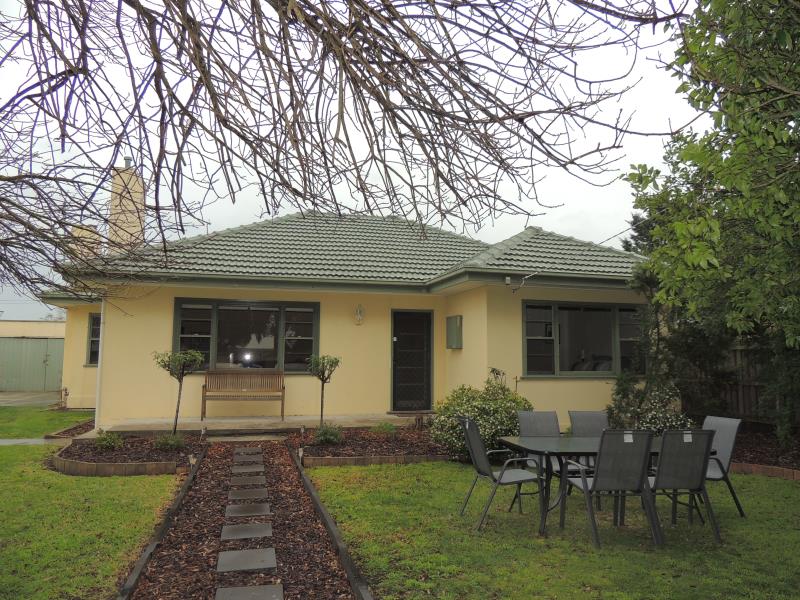 1517 Darling Street, Sale, Vic 3850 Property Details