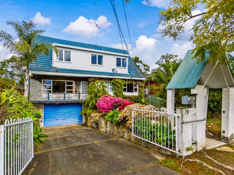 19 Seeland Place, Padstow Heights, NSW 2211