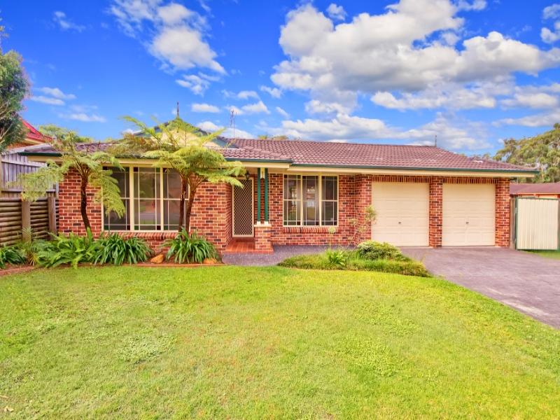 8 Sandpiper Place, Green Point, NSW 2251