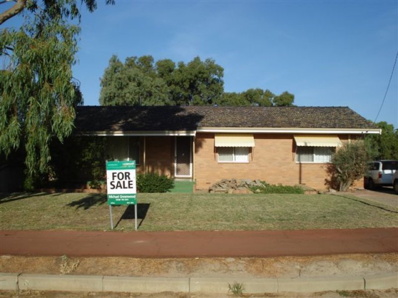 4 Russell Street, Tammin, WA 6409 Property Details