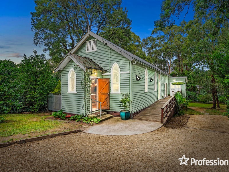 12 Watkins Crescent, Mount Evelyn, Vic 3796 House for Sale