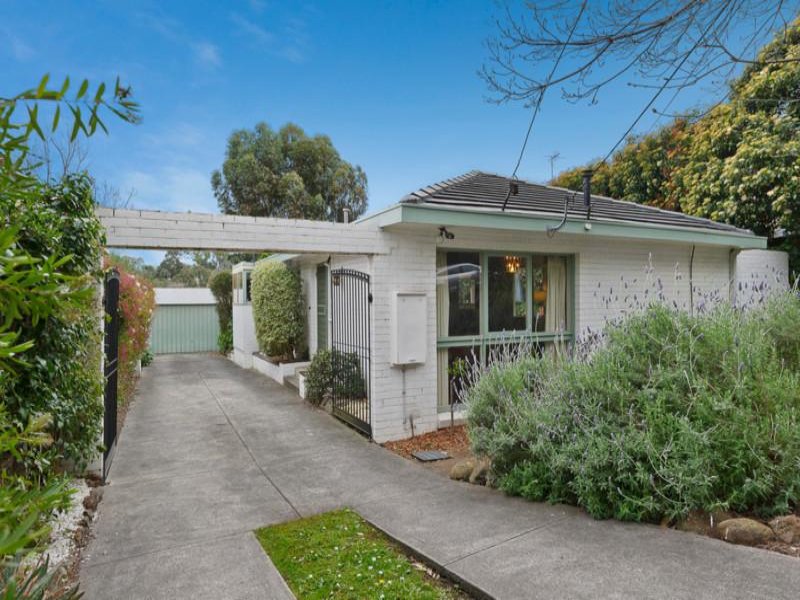 57 Buckingham Drive, Heidelberg, Vic 3084 Property Details