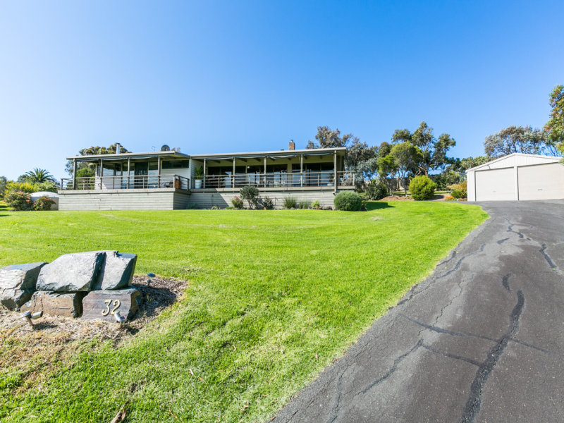 32 Bambra Road, Aireys Inlet, VIC 3231
