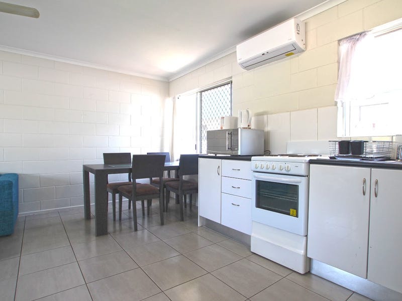 8/98 Pease Street, Manoora, Qld 4870 Property Details