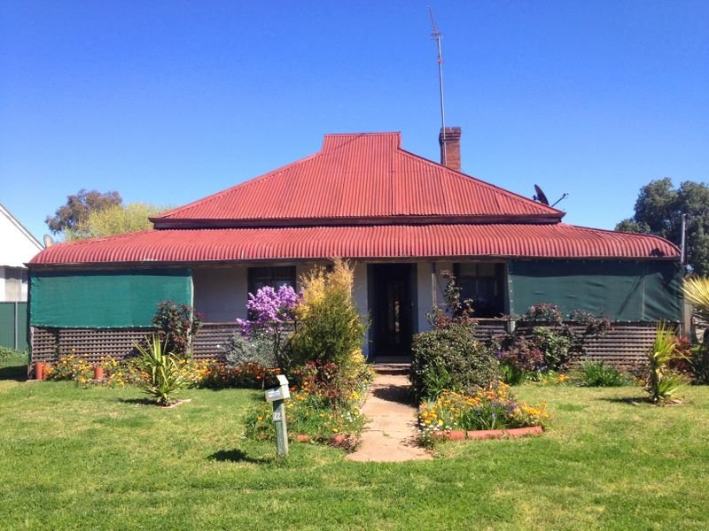22 Watt Street, Cowra, NSW 2794 Property Details
