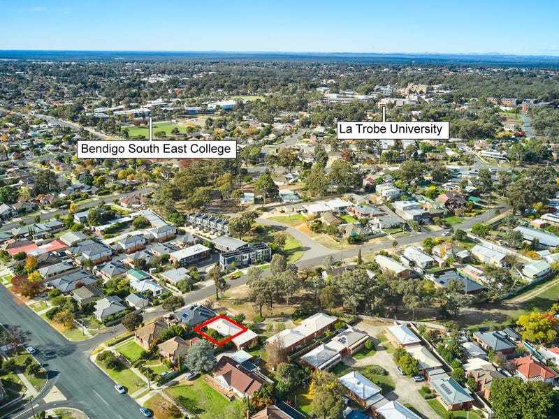 1/2 Towers Street, Flora Hill, VIC 3550