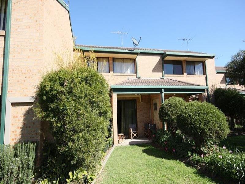 Unit 13/26 Wilcox Avenue, Singleton, NSW 2330 Property Details