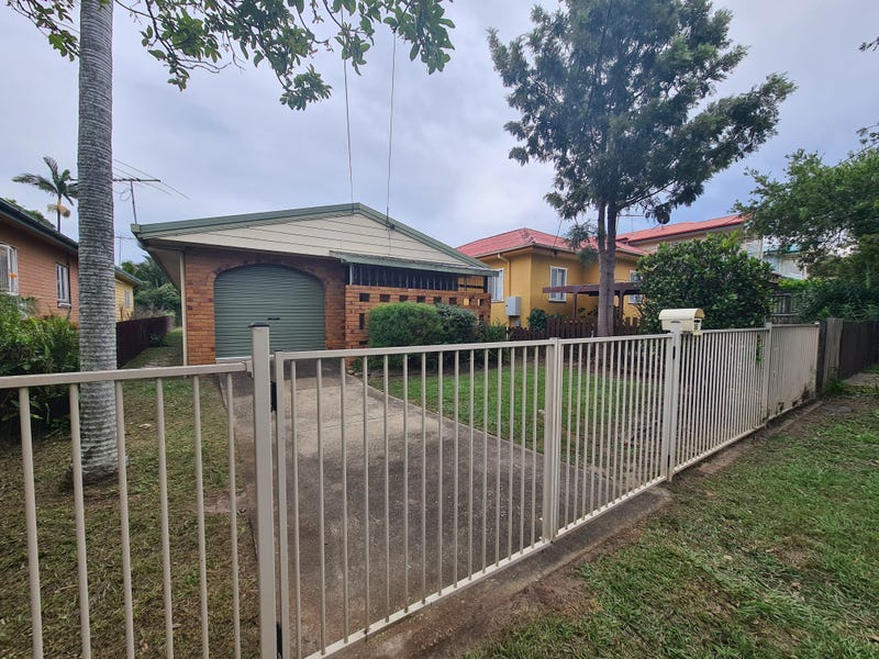 35 Tilley Street, Redcliffe, QLD 4020