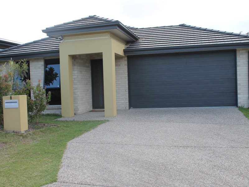 8 Rothbury Avenue, Holmview, QLD 4207