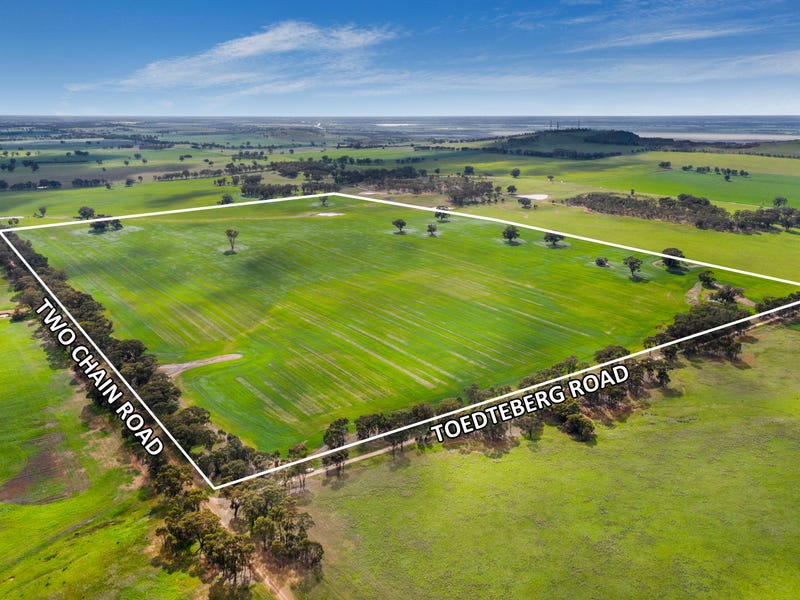 Cnr Two Chain Road & Toedteberg Road, Runnymede, Vic 3558 Property