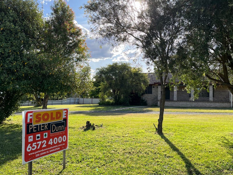 221 Bridgman Road, Singleton, NSW 2330 Property Details