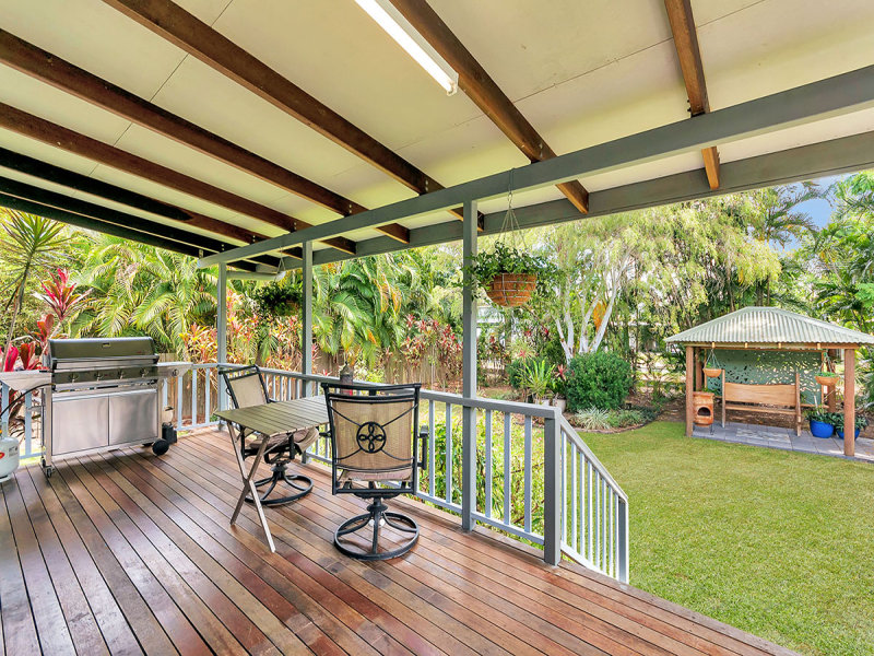 141 Greenslopes Street, Edge Hill, QLD 4870