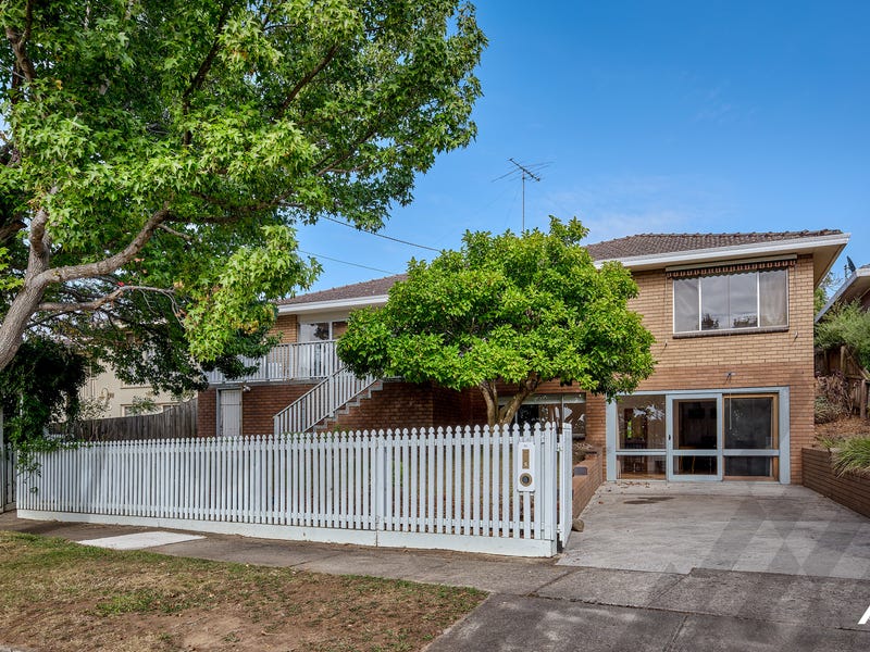 11 Elizabeth Street, Warragul, Vic 3820 Property Details