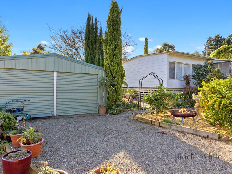 300 Don Road, Badger Creek, VIC 3777