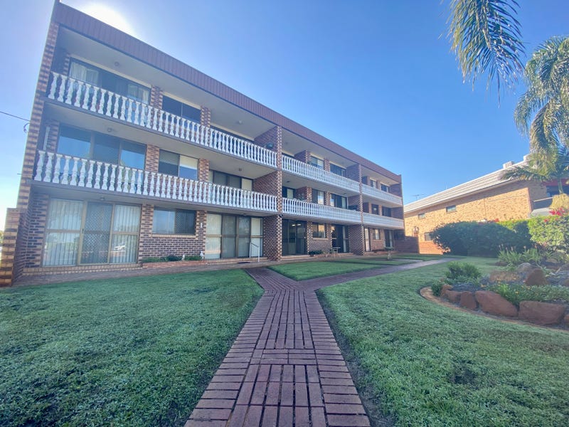 2/159 Welsby Parade, Bongaree, QLD 4507