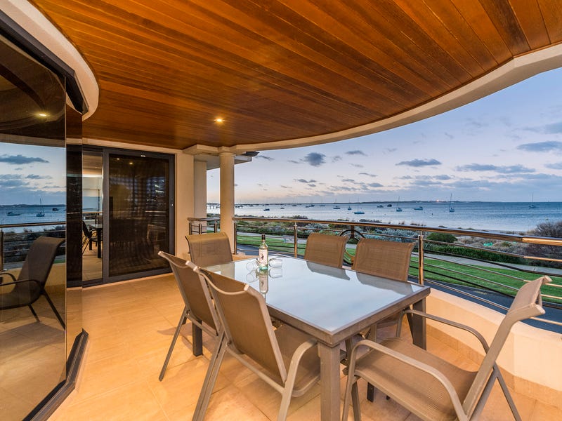 1/131 Esplanade, Rockingham, WA 6168 Property Details