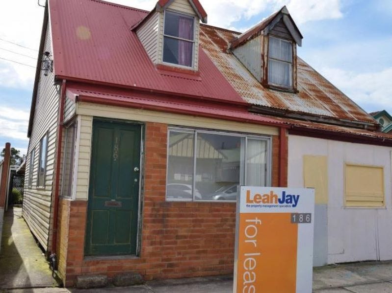 186 Corlette Street, The Junction, NSW 2291