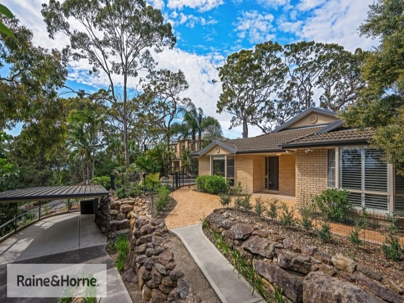 5 Greenhaven Drive, Umina Beach, NSW 2257