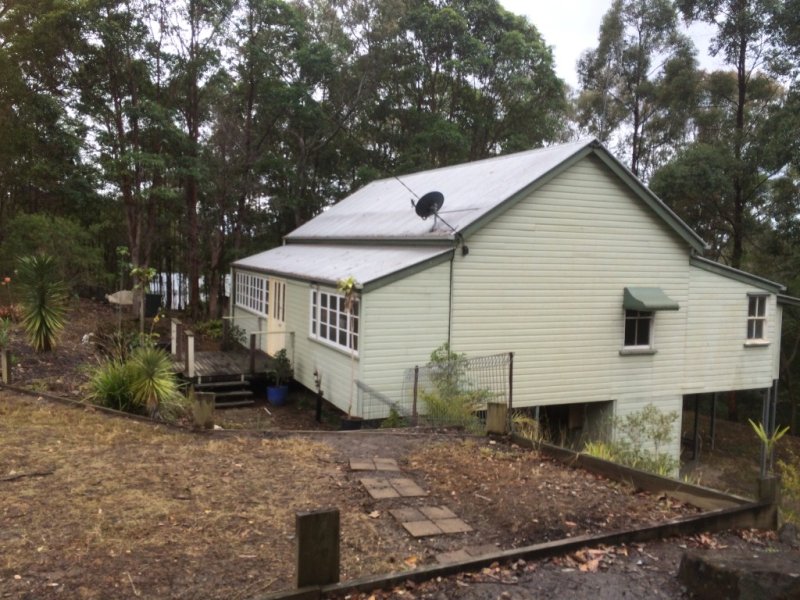 18 Pioneer Road, Pomona, QLD 4568