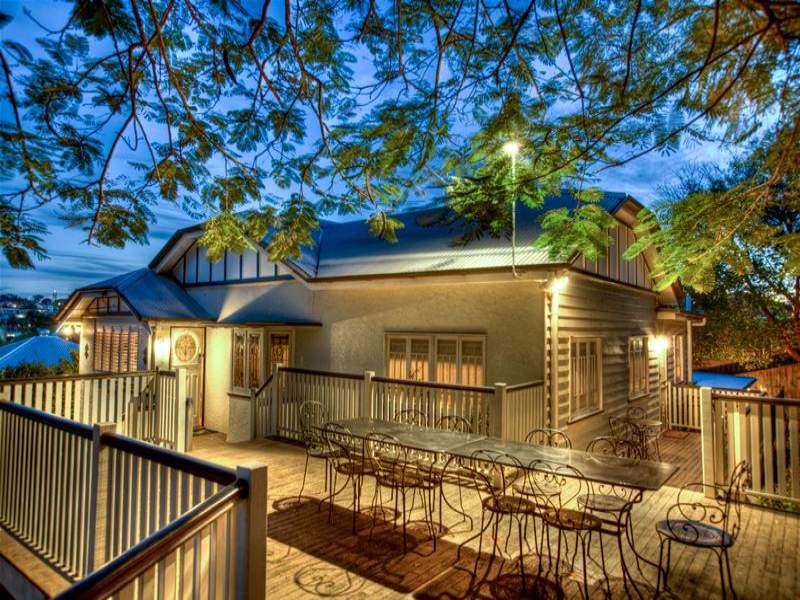 30 Crombie Street, Clayfield, QLD 4011