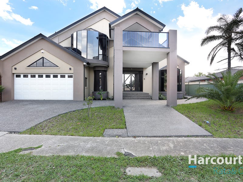 3 Murchison Avenue, Taylors Lakes, VIC 3038