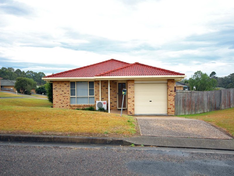 2/2 Narla Place, Taree, NSW 2430