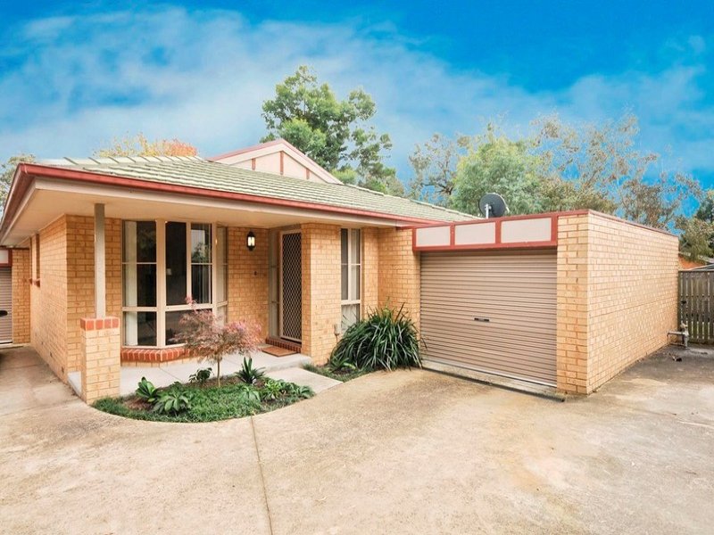 3 23 LAIRD STREET, Croydon, Vic 3136 Property Details