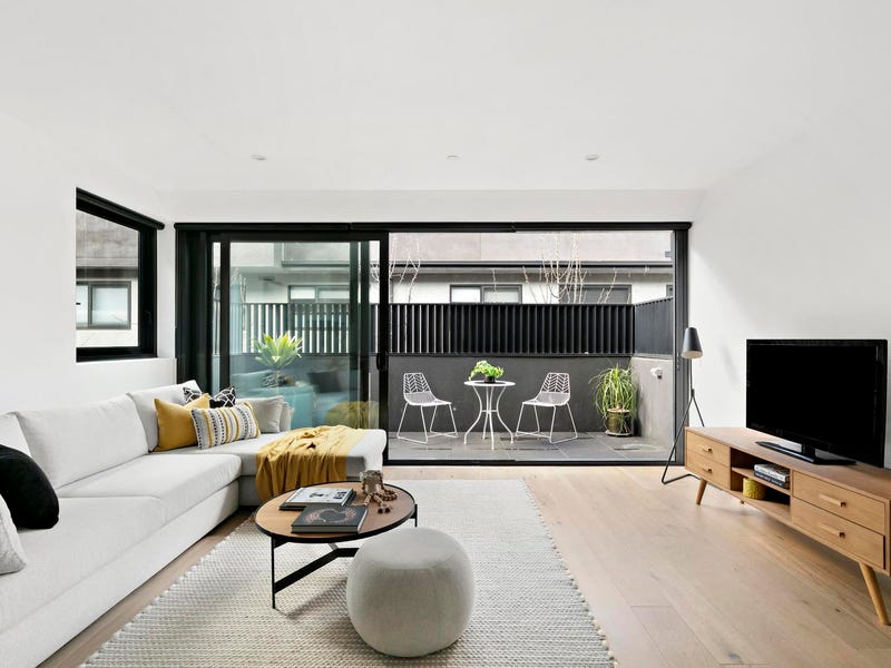 Real Estate & Property for Sale in Ivanhoe, VIC 3079 (+1 location) Pg