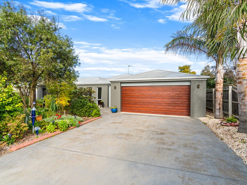 14 Burrnett Court, Heyfield, Vic 3858 - Property Details