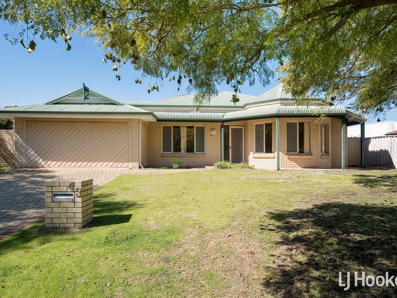 43 Waratah Boulevard, Canning Vale, WA 6155