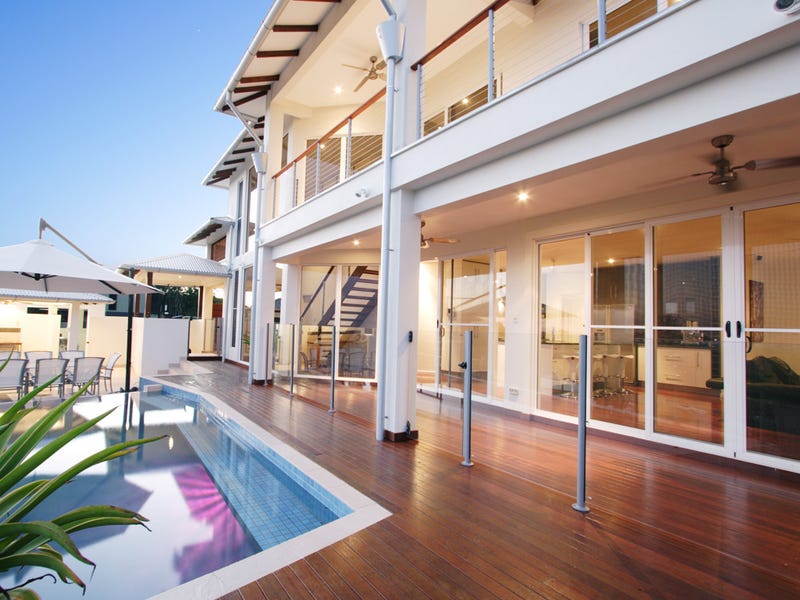 10 Village Place, Buderim, QLD 4556