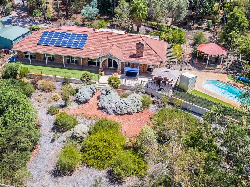 4 Shearer Court, Wellard, WA 6170 House for Sale