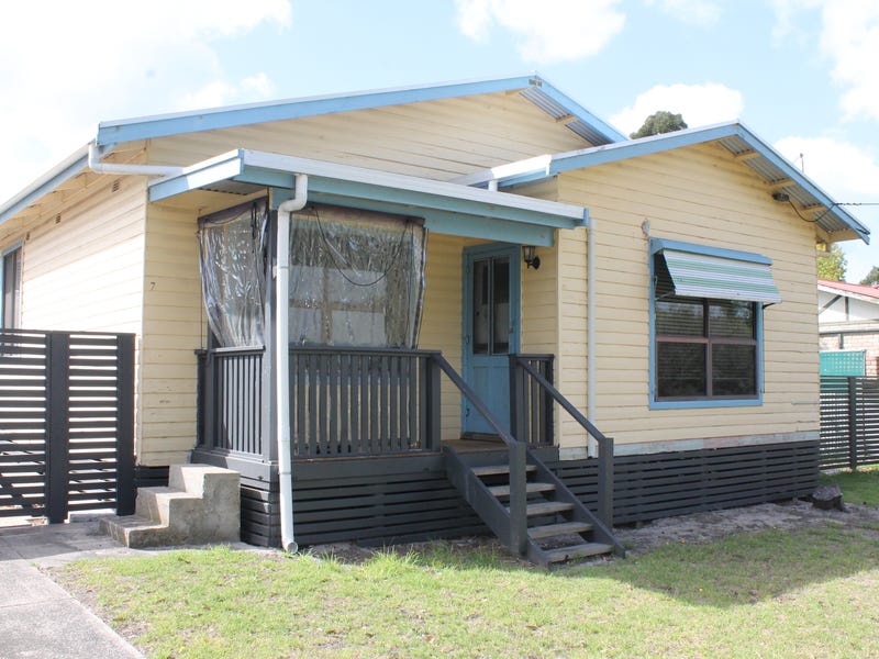 7 Gray Terrace, Mount Burr, SA 5279