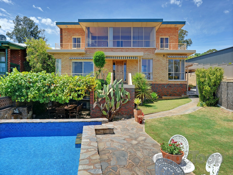 9 Ronald Avenue, Eden Hills, SA 5050